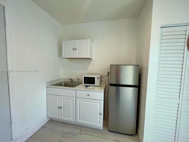 Foto del edificio - 9966 SW 157th St