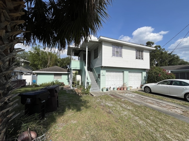Primary Photo - 2307 Formosa Ave