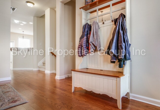 Building Photo - 6187 Indian Wood Cir SE