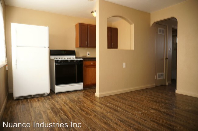 Foto del edificio - 217 S Weber St