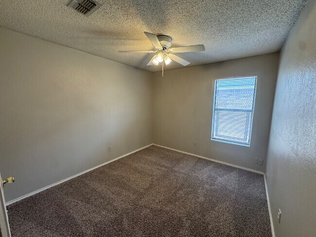 Foto del edificio - Beautiful House Located West of Frankford Near Shadow Hills Golf Course!
