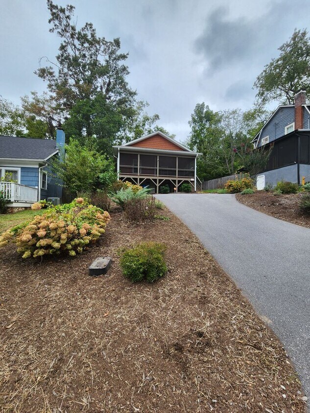 Foto principal - Asheville Rental!