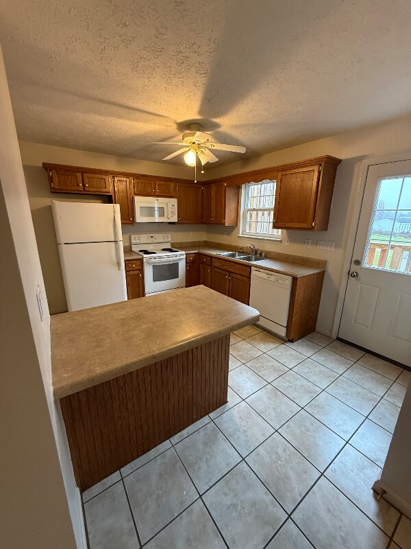 Foto del edificio - 57 Haven Ct