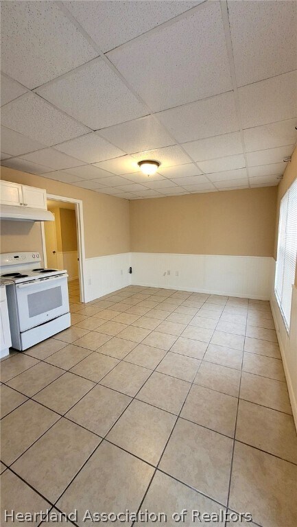 Building Photo - 241 S Commerce Ave