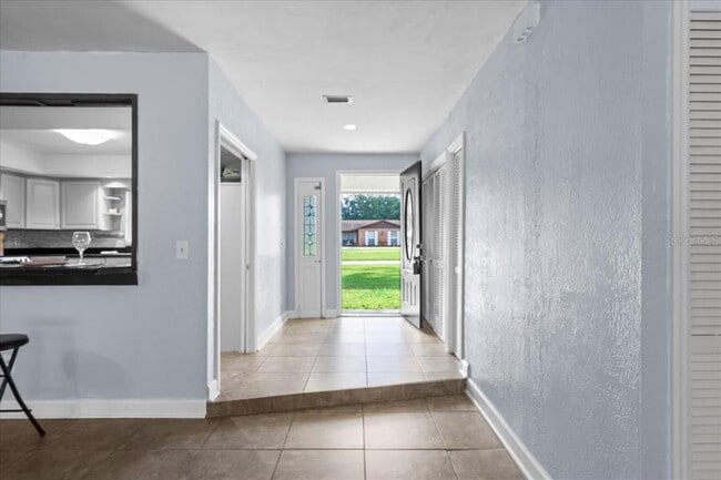 Building Photo - 903 Tomahawk Trail