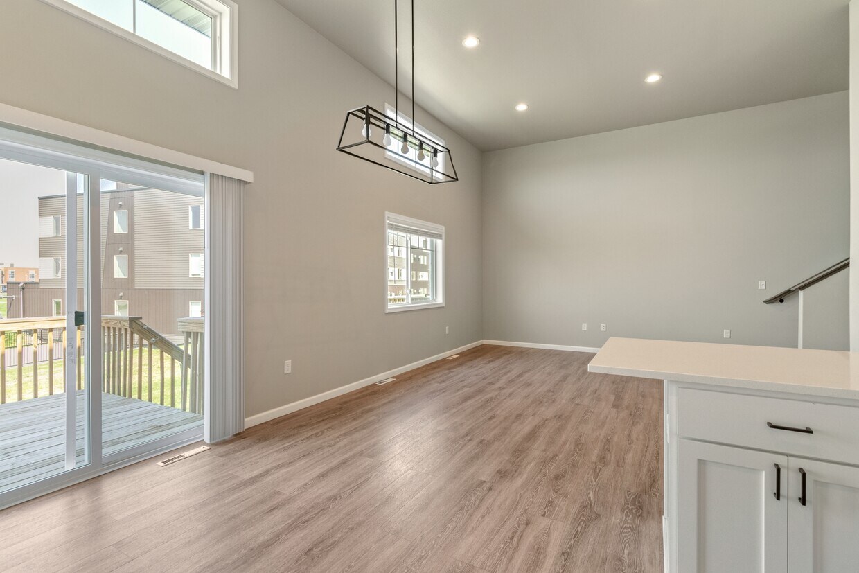 Foto principal - 3649 56th St S