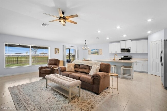 Foto del edificio - 17741 Paradiso Wy