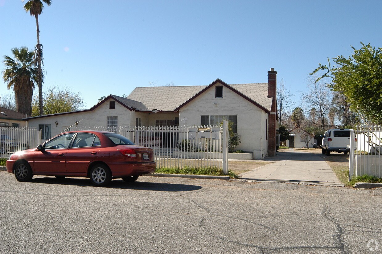 Primary Photo - 6942 Tippecanoe Ave