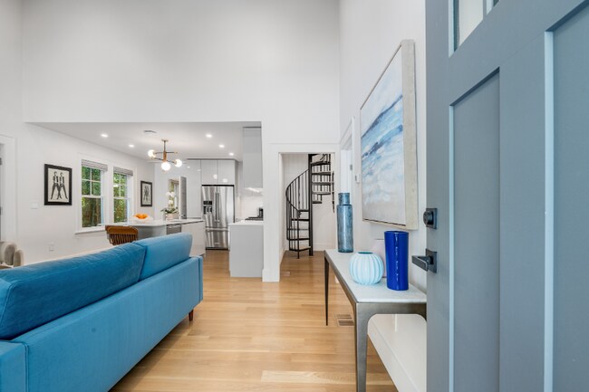 Foto del edificio - 413 8th St NE