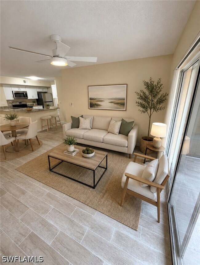 Building Photo - 1810 Florida Club Cir