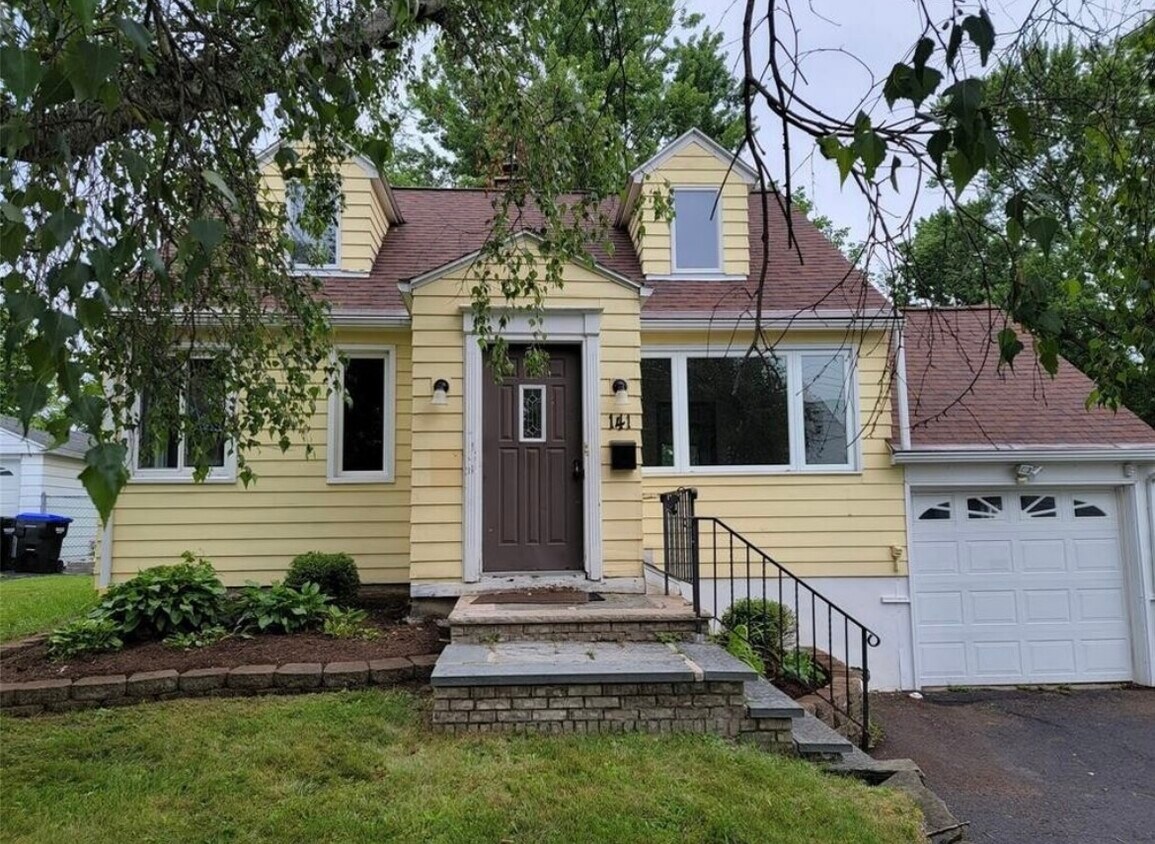 141 Lagrange St, Vestal, NY 13850 House Rental in Vestal, NY