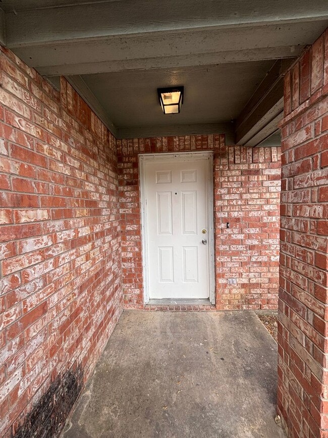 Photo - 2963/2965 Loving Ave Apartment