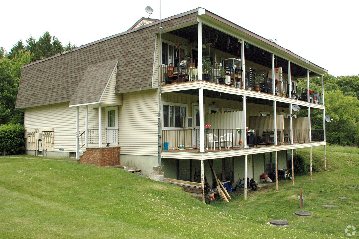 Primary Photo - 254 Clove Rd