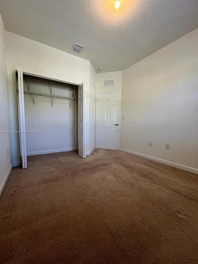 Foto del edificio - 159 SE 33rd Terrace