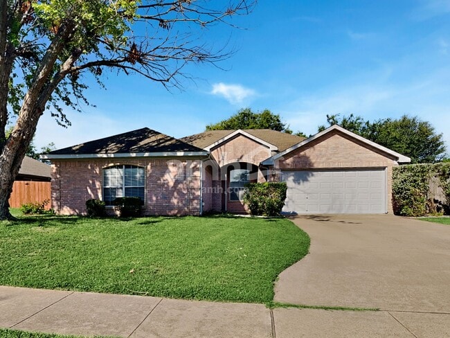 Building Photo - 1120 Darren Dr