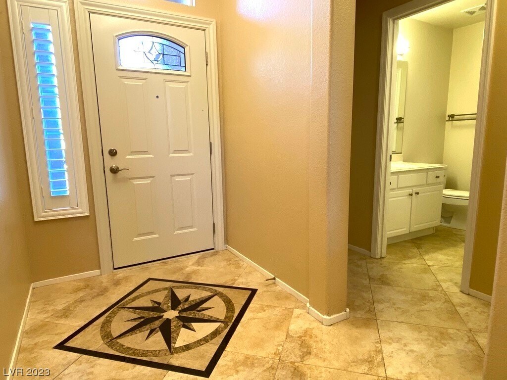 Foto principal - 1437 Morning Cres St