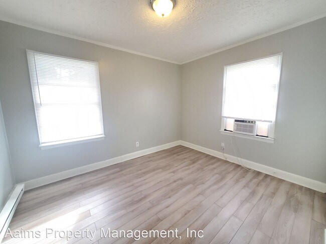 Building Photo - 1 br, 1 bath House - 412-A Lake Avenue