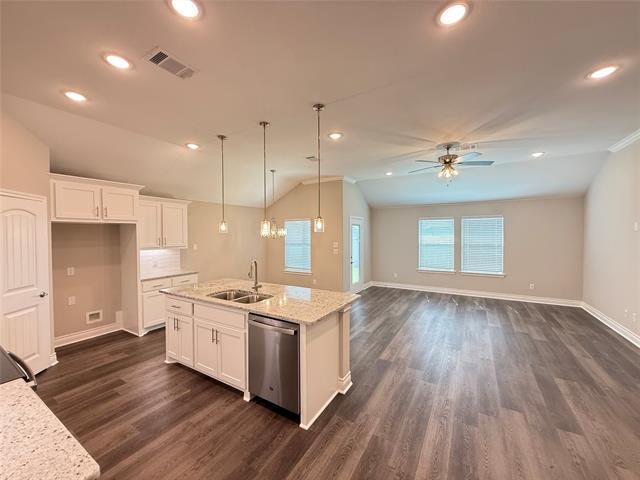Building Photo - 6112 Kayla Ln