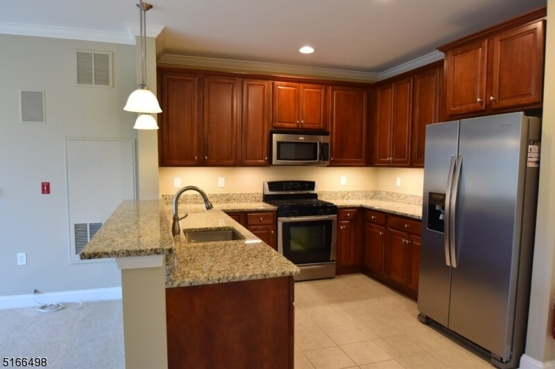 6217 Brookhaven Court Unit 6217, Riverdale, NJ 07457 Apartment for