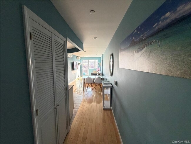 Building Photo - 143-28 41st Ave