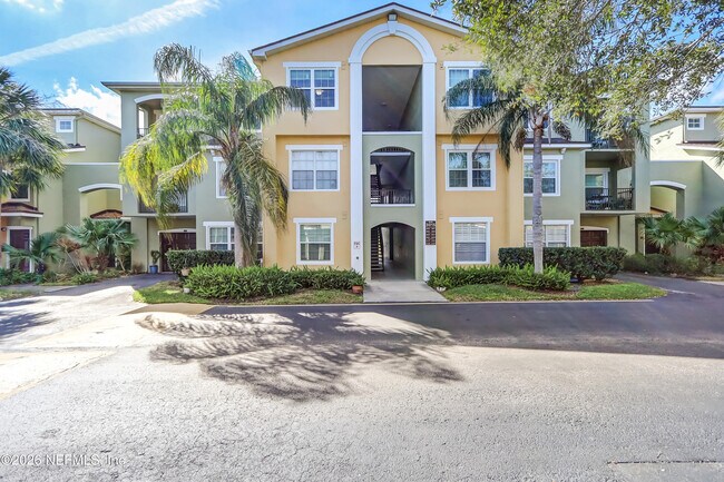 Foto del edificio - 3015 Aqua Vista Ln