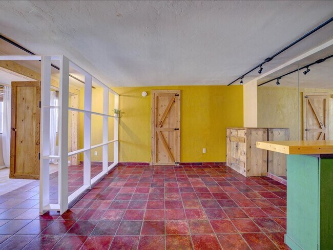 Foto del edificio - Studio With 1 Bathroom