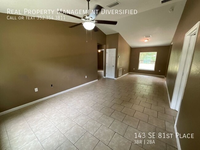 Building Photo - 143 SE 81st Pl