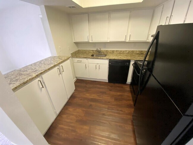 Foto del edificio - 12902 Brant Rock Dr