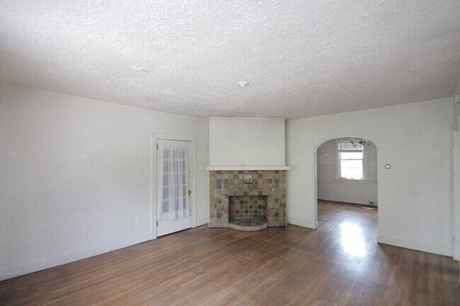 Foto del edificio - 8007 St Lawrence Ave