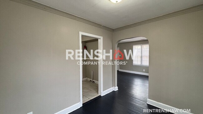 Foto del edificio - 3732 Hazelwood Ave