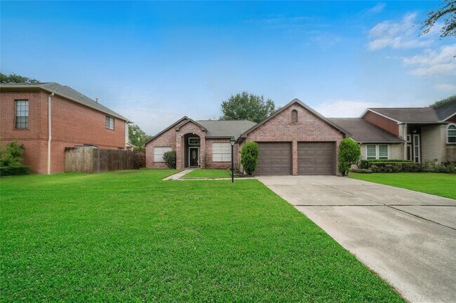 Foto del edificio - 10914 Golden Grain Dr