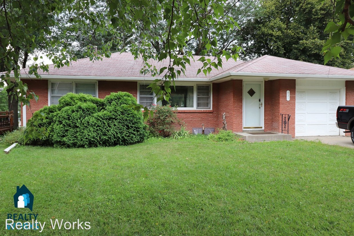 Primary Photo - 3 br, 2 bath House - 431 South 56th Street