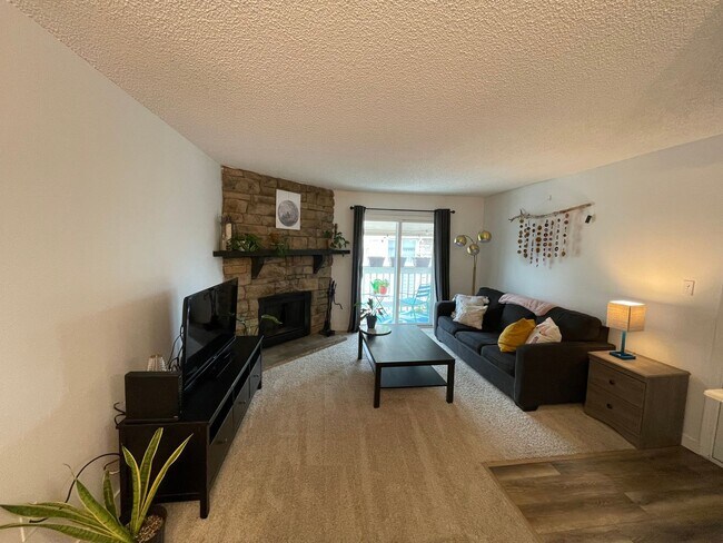 Photo - 4400 S Quebec St Apartment