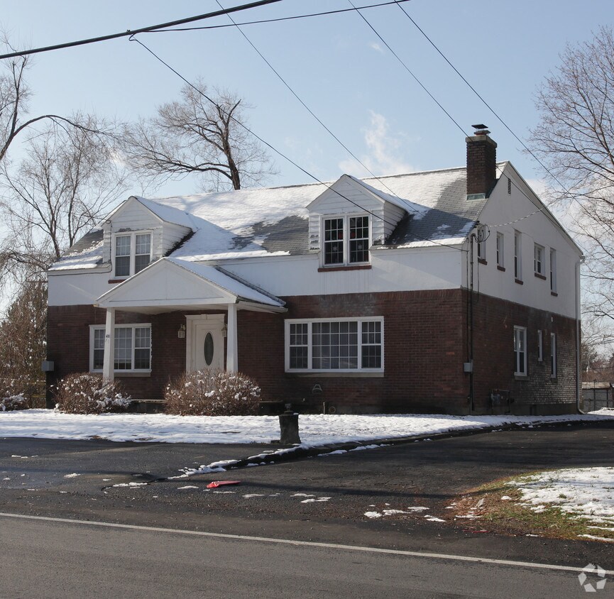 Primary Photo - 46 Old Loudon Rd