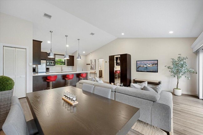Building Photo - 11863 Wimbledon Cir