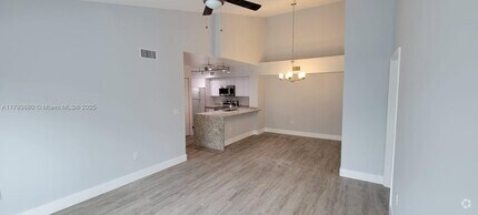 Building Photo - 677 SW 111th Ave