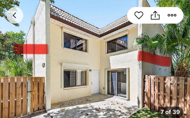 Building Photo - 8767 Oleander Ct