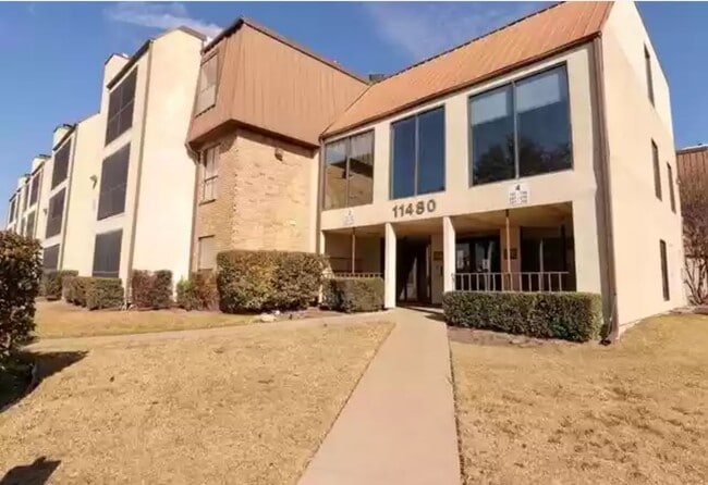 Building Photo - 11480 Audelia Rd