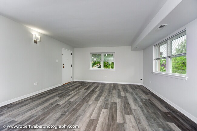 Foto del edificio - 505 W Euclid Ave