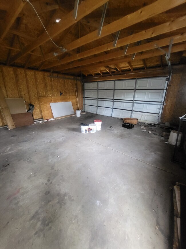 Foto del edificio - 11664 S Watkins Ave