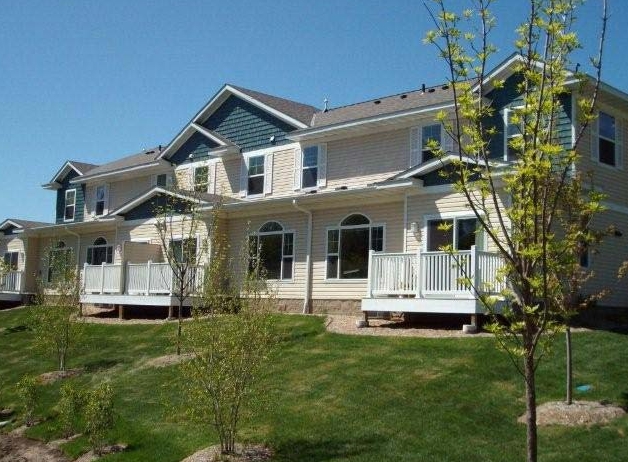 Building Photo - Forest Ridge Townhomes