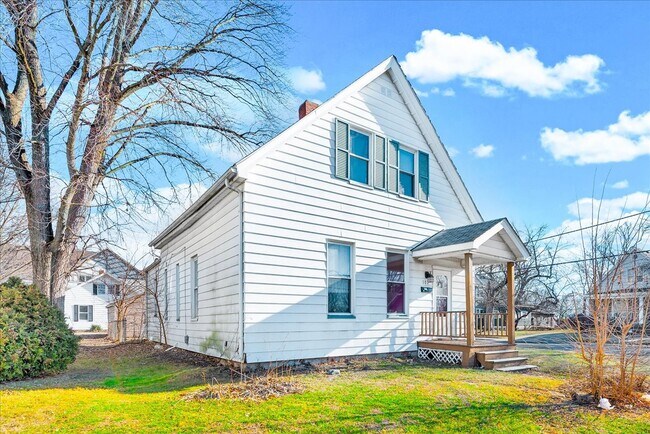 Foto del edificio - 102 N Cedar Ave