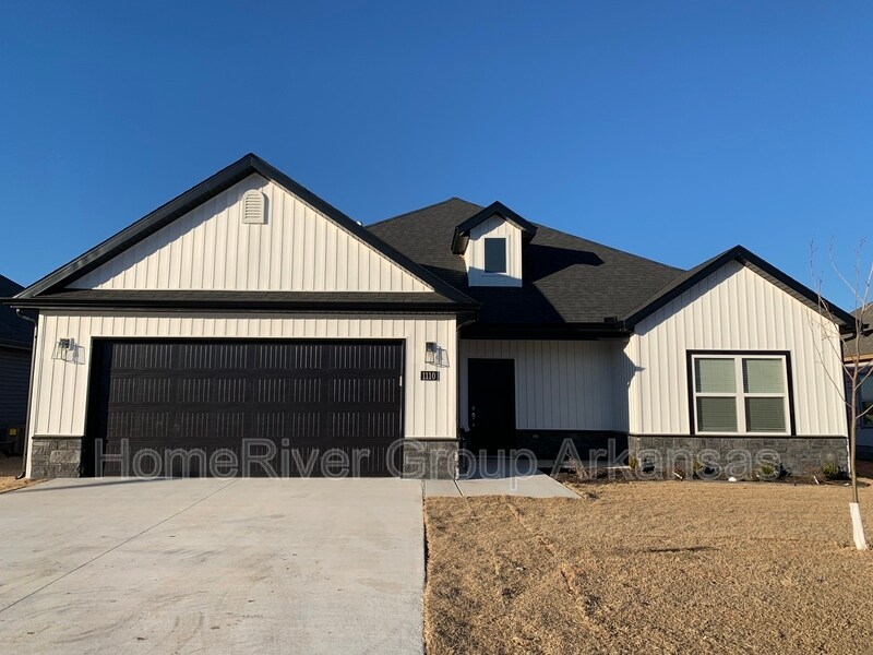 1110 Pebble Pass, Centerton, AR 72719 House for Rent in Centerton, AR