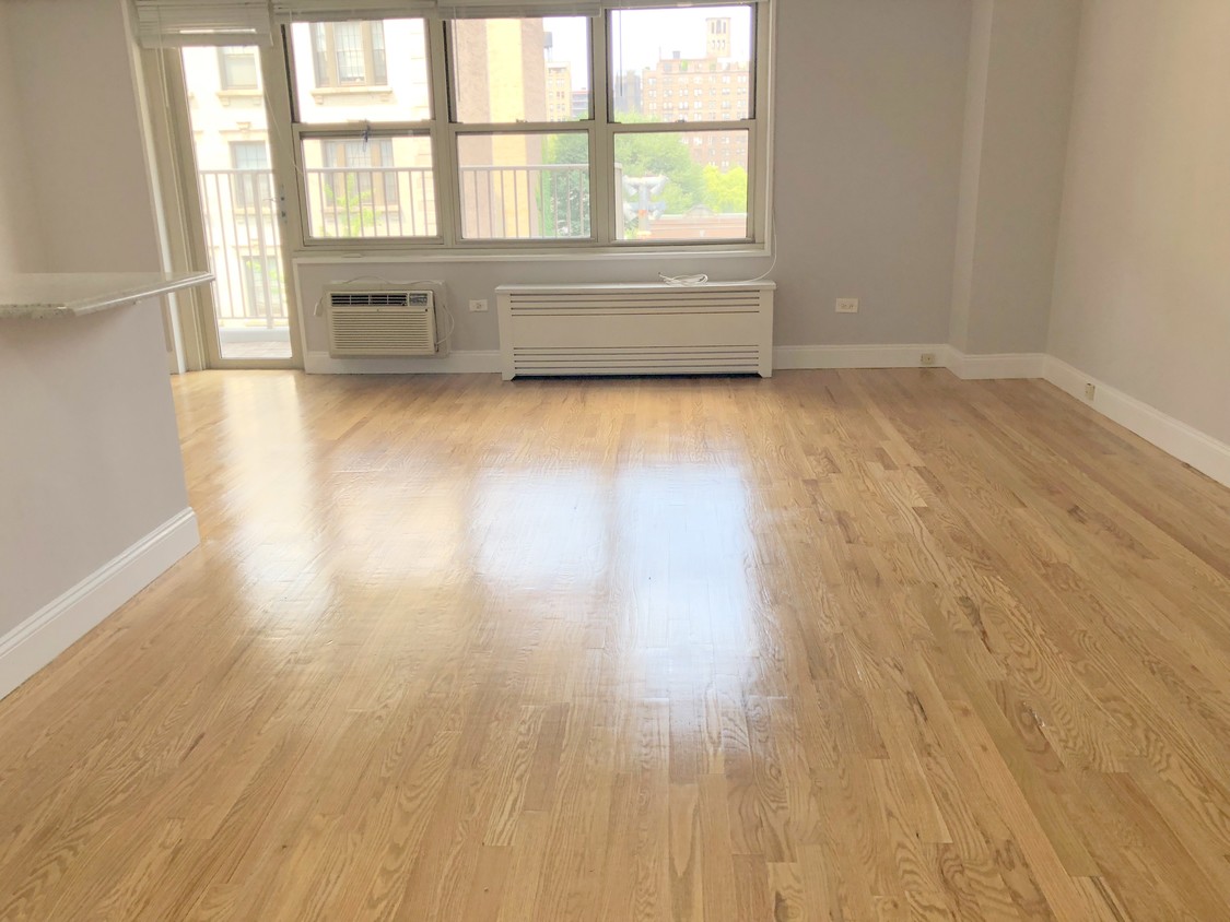 Primary Photo - 50 W 93rd St