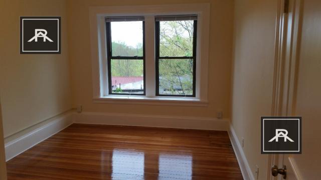 Foto del edificio - 2 bedroom in Brookline MA 02446