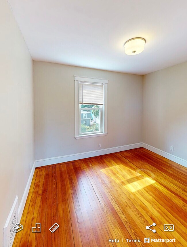 Building Photo - 240 Allston St