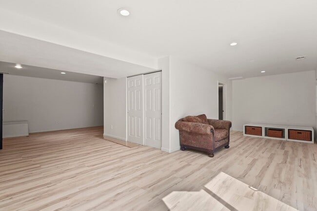 Foto del edificio - 2750 Brush Ct