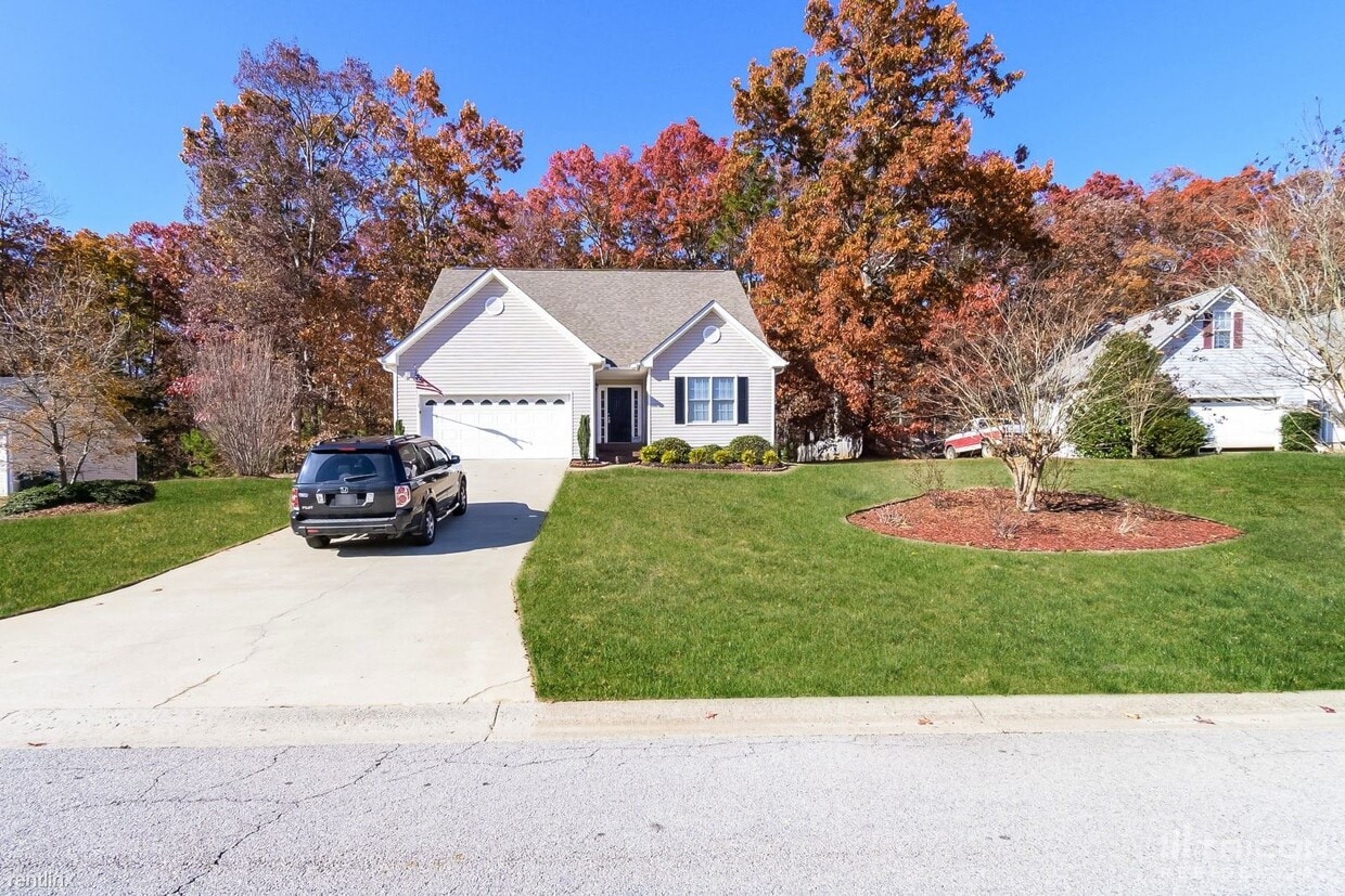 395 Birchfield Dr, Statham, GA 30666 House Rental in Statham, GA