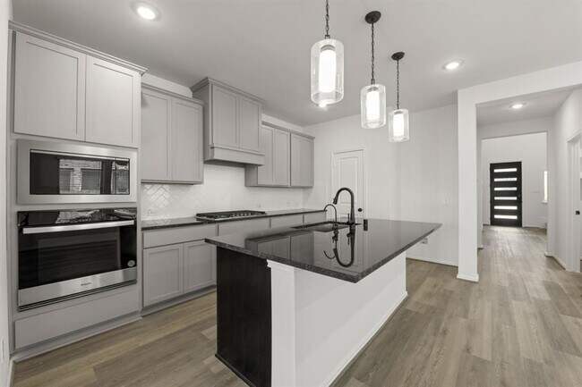 Foto del edificio - 10739 Blossom River Dr