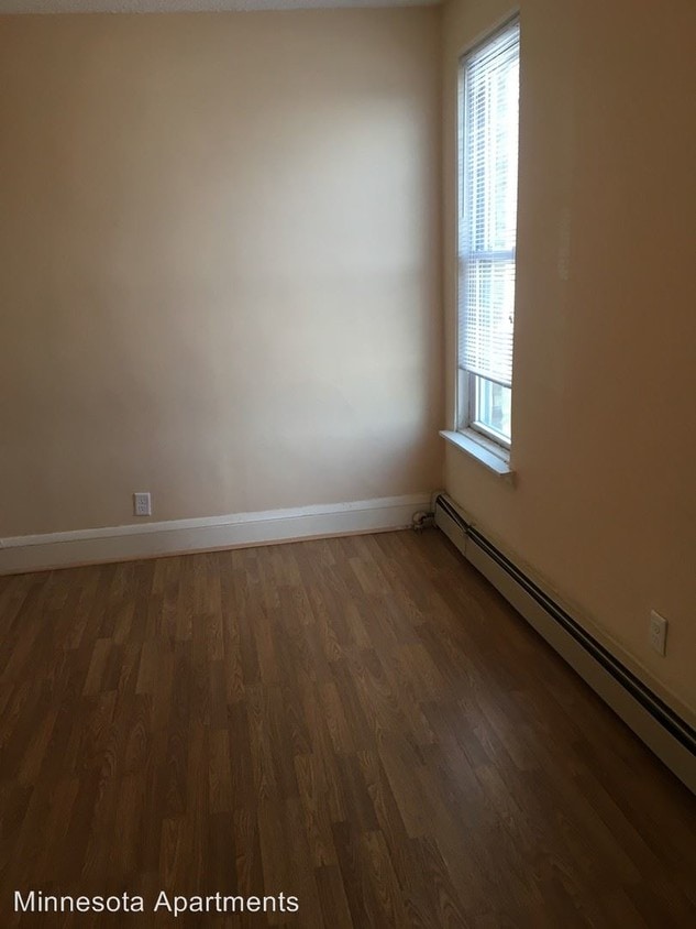 Building Photo - 2745 Nicollet Ave